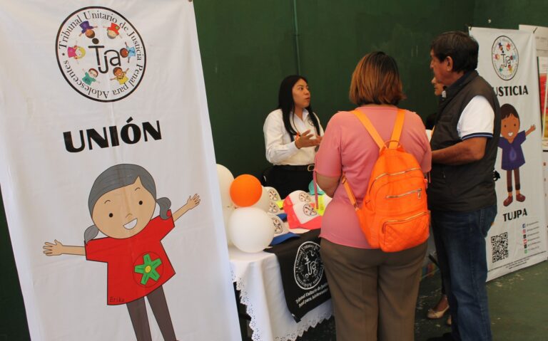 Realiza Instituto de Crédito la “Feria Naranja”, una iniciativa a favor de los derechos de las mujeres 13