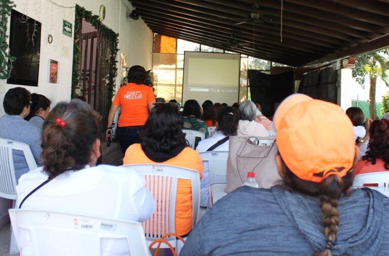 Realiza Instituto de Crédito la “Feria Naranja”, una iniciativa a favor de los derechos de las mujeres 4